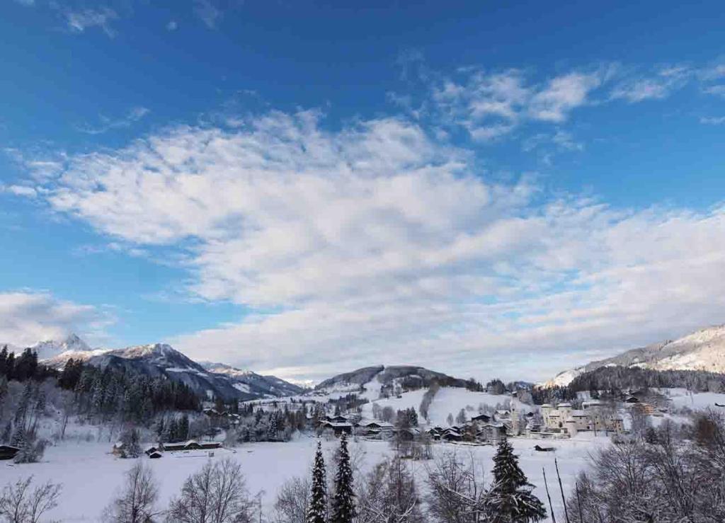 Bio-Bauernhof Reitmayrgut Goldegg Exterior foto