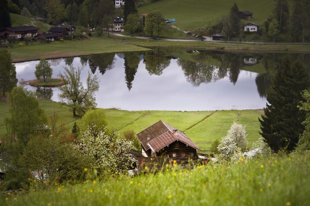 Bio-Bauernhof Reitmayrgut Goldegg Exterior foto